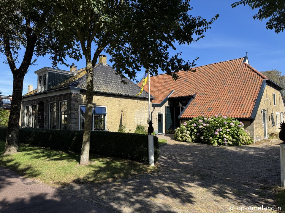 buitenaanzicht Stalhuus